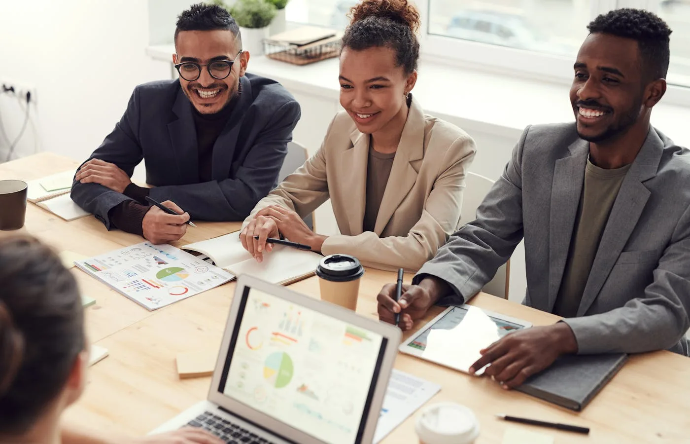Microsoft 365 Business and Enterprise apps for global teams
